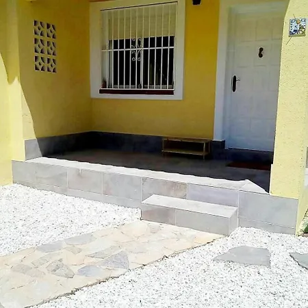 El Nido * San Miguel de Salinas